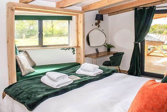 Meadow Hide in Chichester