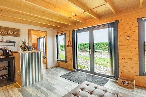 Holly’s Hidden Hideaway