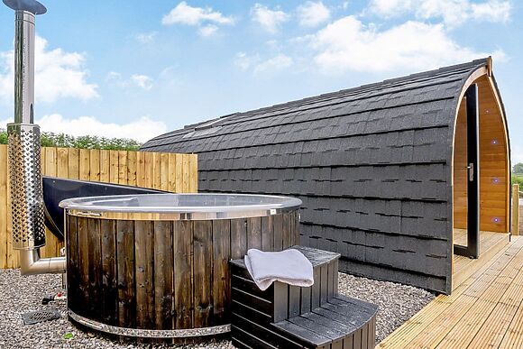 Gwennol at Llain Farm