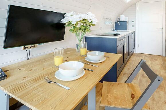 Gwennol at Llain Farm