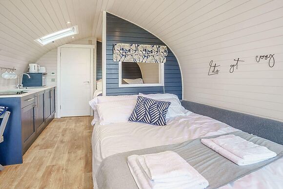 Gwennol at Llain Farm