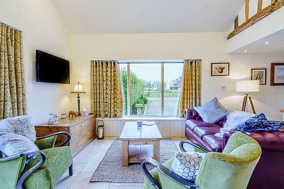 Woodpecker Cottage in Whitechapel