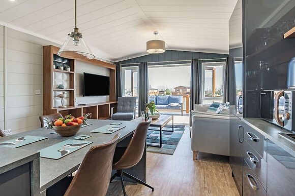 Coastal Retreat at The Laurels