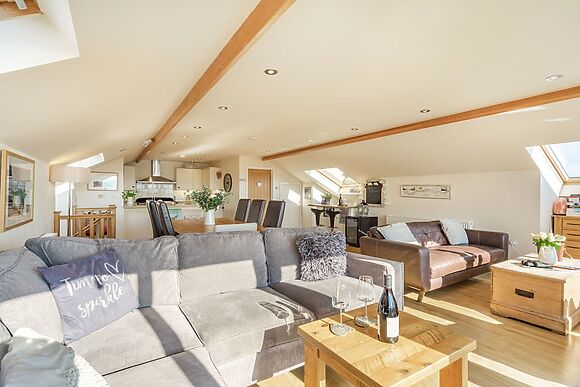 Huntercrook Lodge
