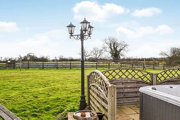 Holmfield in Sloothby