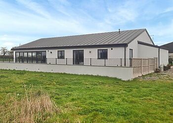 The Bungalow at Applebarn Holidays