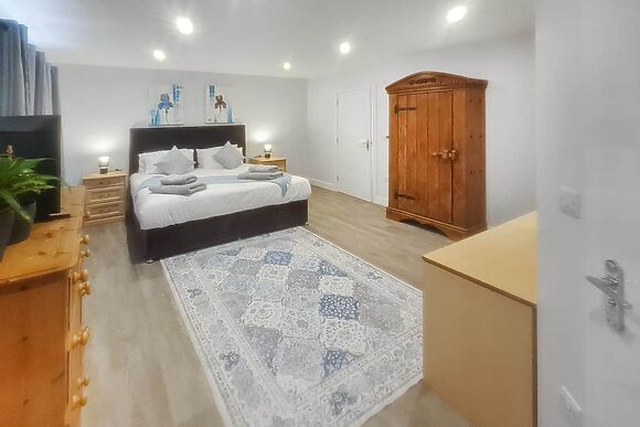 The Bungalow at Applebarn Holidays