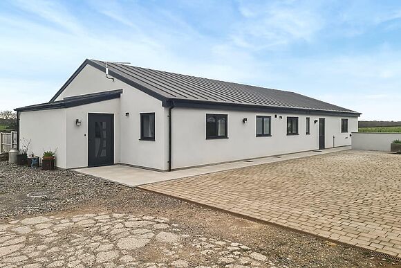 The Bungalow at Applebarn Holidays