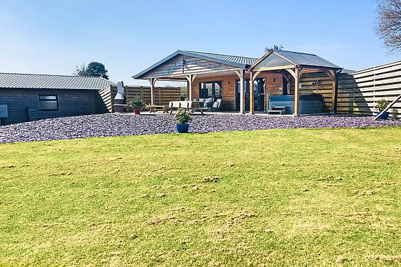 Bramley Lodge in Lyonshall