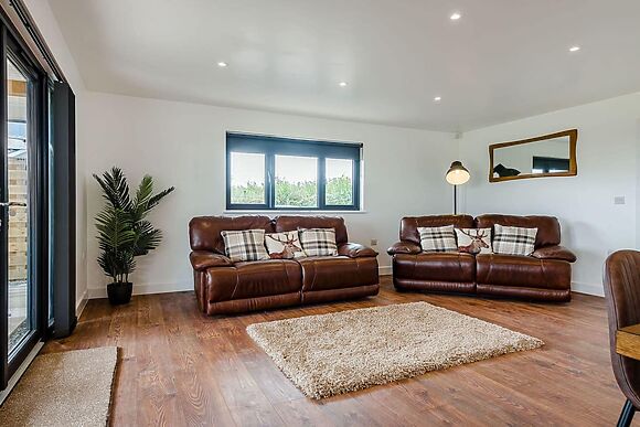 Bramley Lodge in Lyonshall