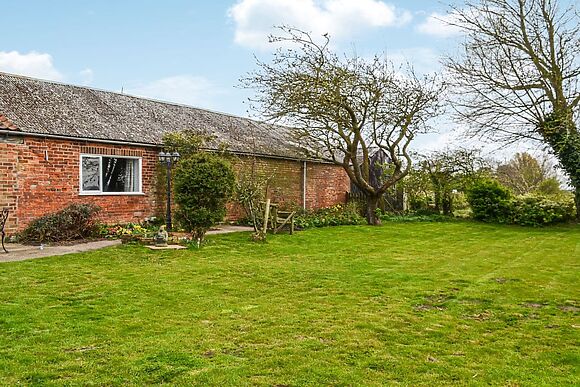 Oakwell Farm