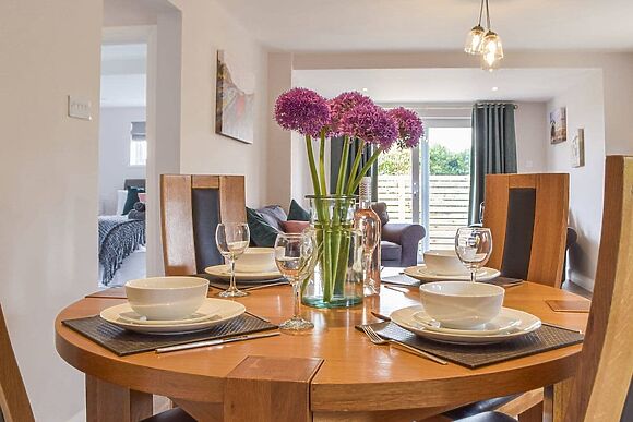 Rowan Cottage in Walwyns Castle