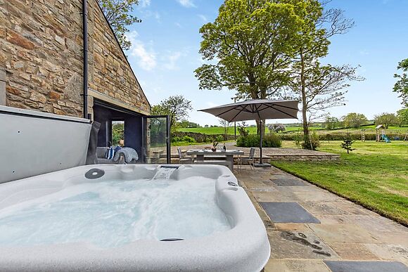 Holme House in Eldroth