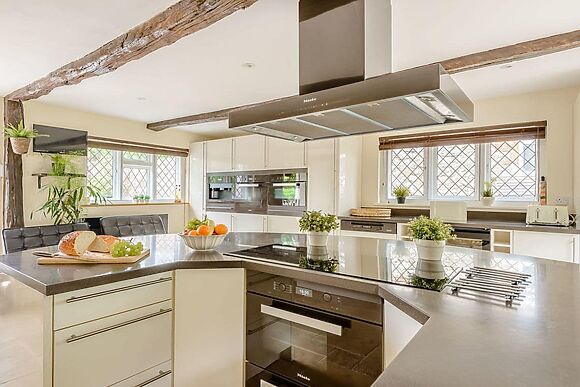 Yew Tree Farm in Ashford