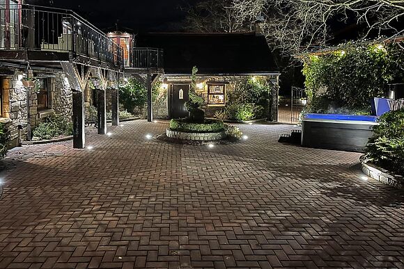 Tennox Stables at Tennox Farm