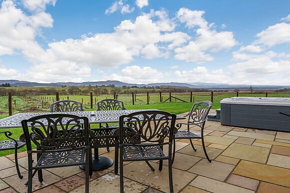 Iora Rua At Gartclach Farm