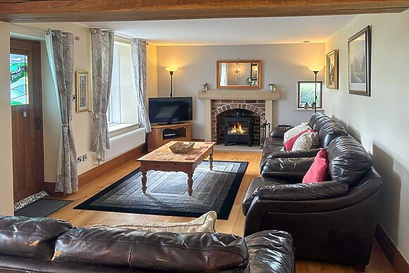 The Farmhouse At Cotterill Farm