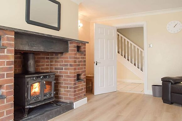 Hill View Lodge in Heyope