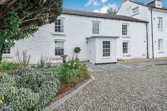 Ty Glyn Mansion Cottage