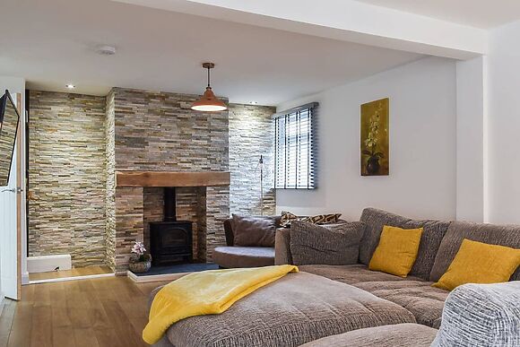 Highfield Bungalow in Twyn