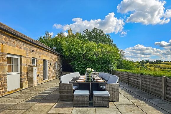 Valley View Barn At Bradbourne