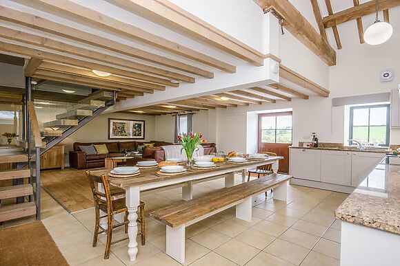 Valley View Barn At Bradbourne