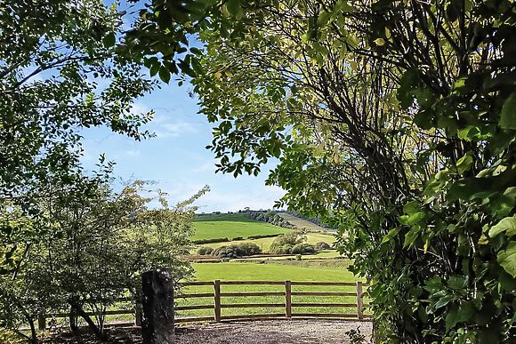 Valley View Barn At Bradbourne