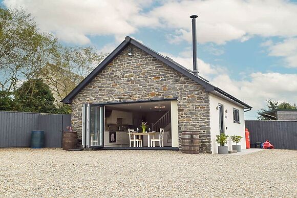 Brook View Cottage in Llanteg