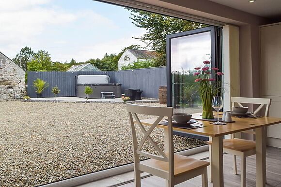 Brook View Cottage in Llanteg