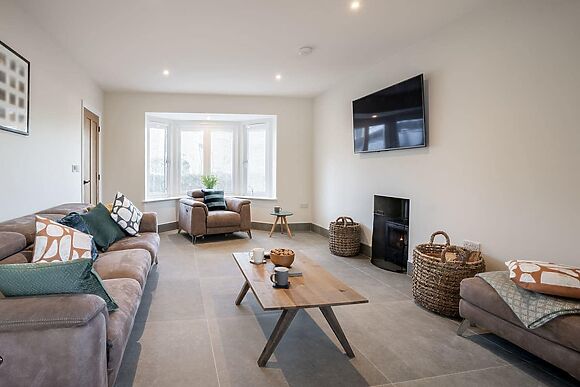 Dau Ddeg in New Quay