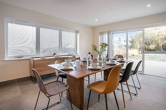 Dau Ddeg in New Quay