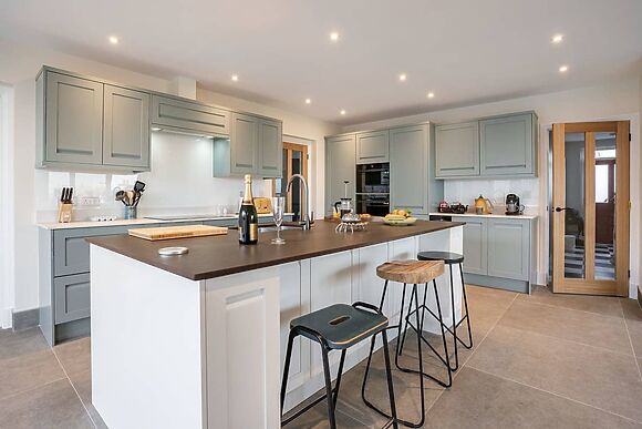 Dau Ddeg in New Quay