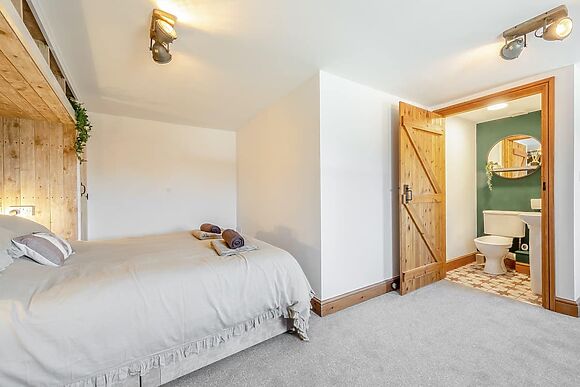 Hunters Lodge at Mellaston Cottages