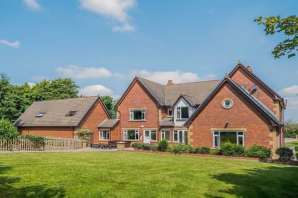 The Farmhouse At Ream Hills