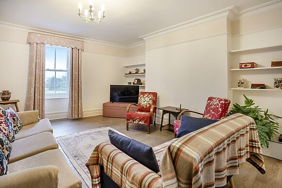 Brynog Mansion Apartment