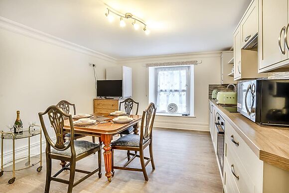 Brynog Mansion Apartment