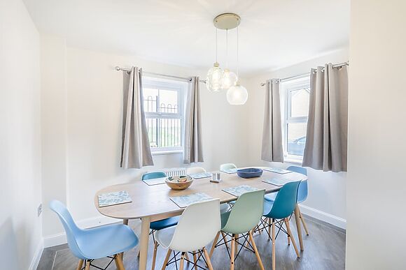 Silkstone Crescent