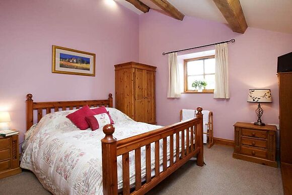 Bramble Cottage At Smallshaw Cottages