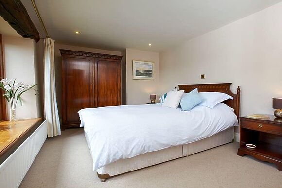 The Farmhouse At Smallshaw Cottages