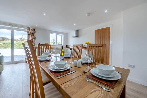 Gelli Villa in Hebron