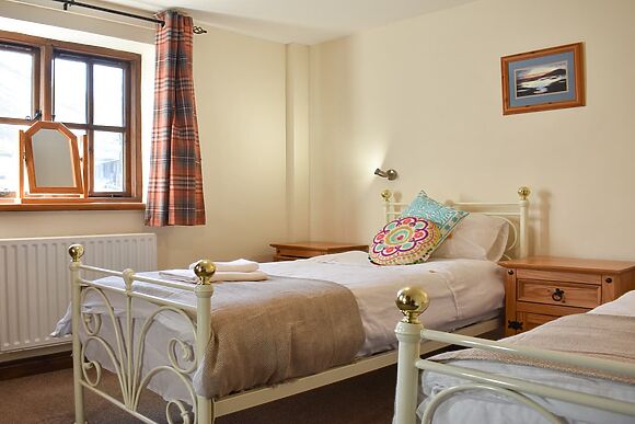 Coombe Cottage At Brockholes Farm