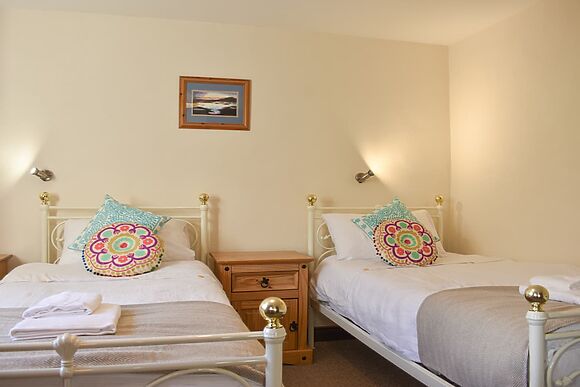 Coombe Cottage At Brockholes Farm