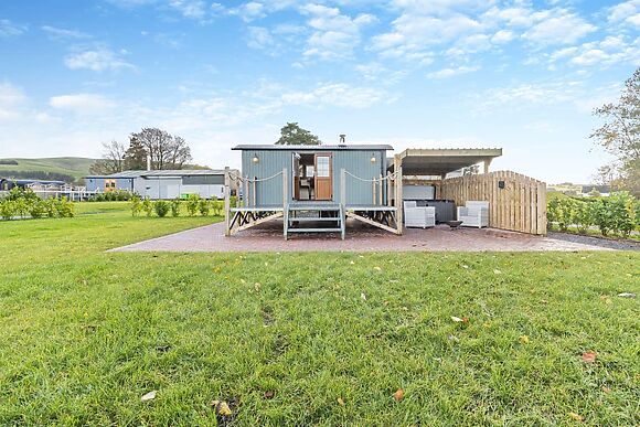 Mayflower at Llawrllan