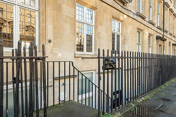 Ivy House