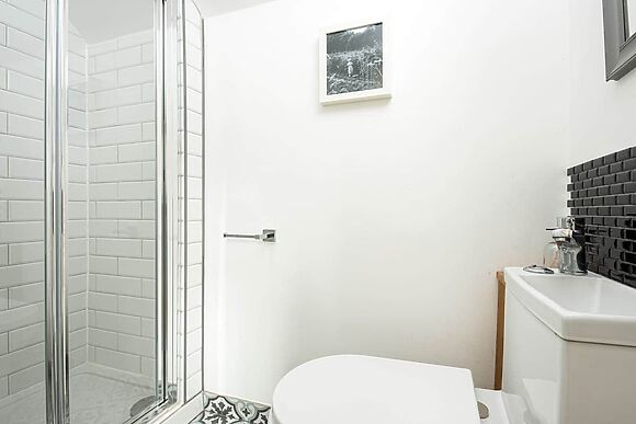 Willis House in Iron Acton