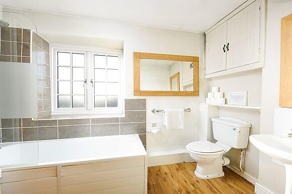 Linden Lodge in Wick