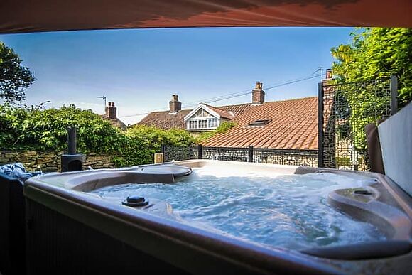Snowdrop Cottage in Welburn