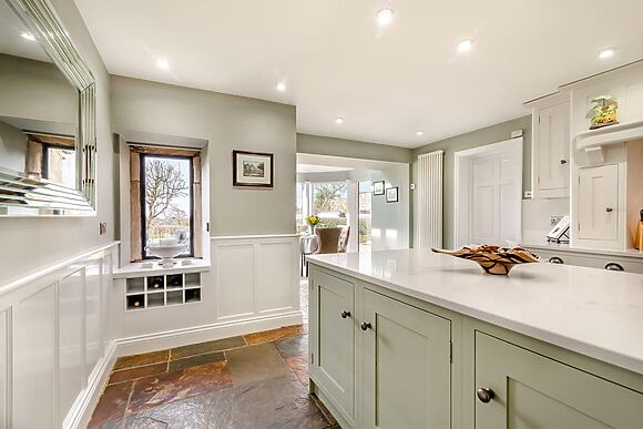 Shireburn Suite in Hurst Green