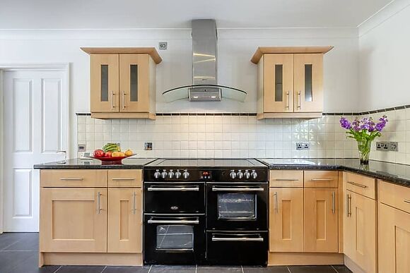 Dyffryn Cain in Aberystwyth