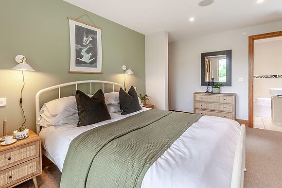 Cuckoos Nest in Somerford Keynes